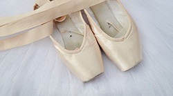 Pointe-Shoes
